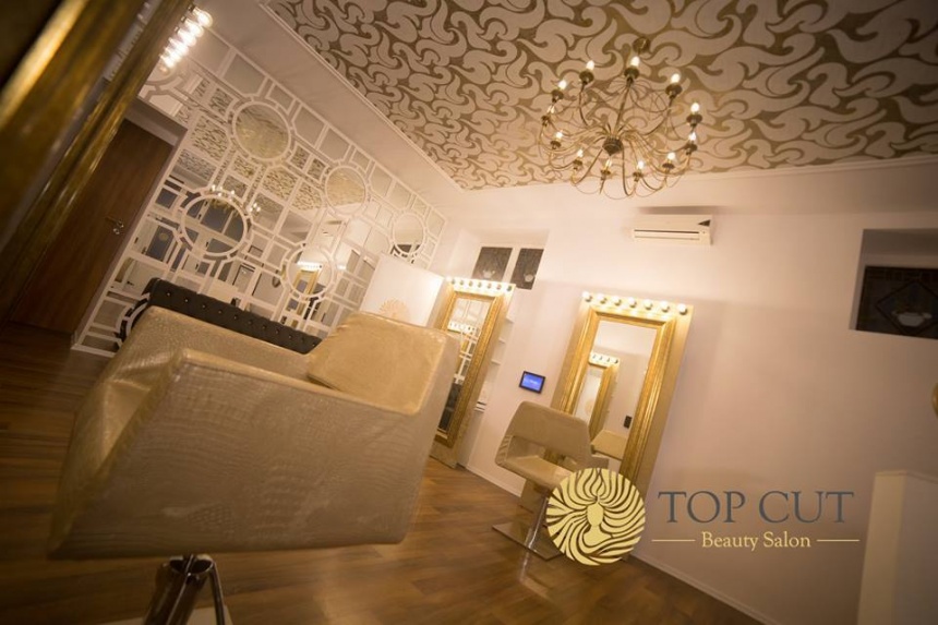 Top Cut Salon Tuns, Schimbare look, Spalat, Masaj,Tratament capilar